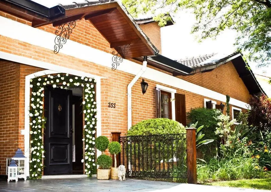 Casa com 4 quartos à venda, 381m2 em Alphaville, Santana De Parnaiba - SP - imagem 2 Foto 2 de Casa com 4 quartos à venda, 381m2 em Alphaville, Santana De Parnaiba - SP