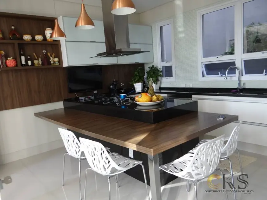 Foto 9 de Casa com 4 quartos à venda, 680m2 em Santana De Parnaiba - SP