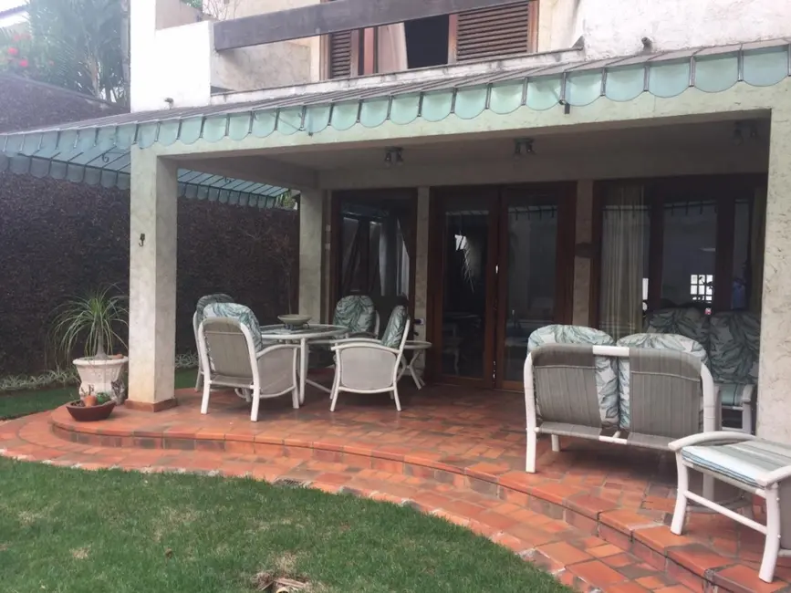 Foto 4 de Casa com 4 quartos à venda, 550m2 em Alphaville Residencial Zero, Barueri - SP