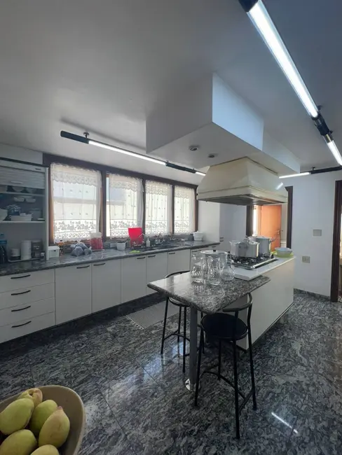 Foto 9 de Casa com 4 quartos à venda, 550m2 em Alphaville Residencial Zero, Barueri - SP