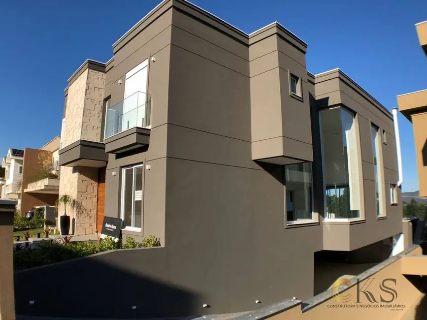 Foto 2 de Casa com 4 quartos à venda, 520m2 em Santana De Parnaiba - SP