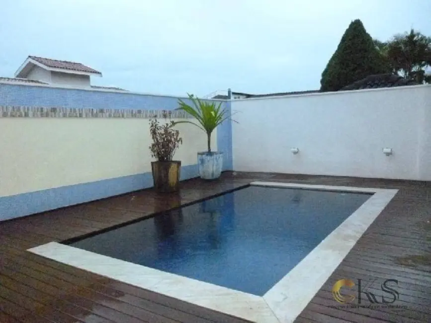 Foto 1 de Casa de Condomínio com 4 quartos para alugar, 340m2 em Santana De Parnaiba - SP