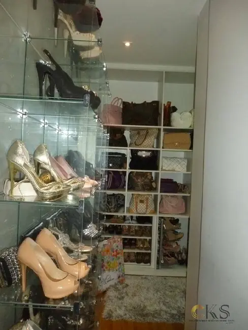 Foto 9 de Casa de Condomínio com 4 quartos para alugar, 340m2 em Santana De Parnaiba - SP