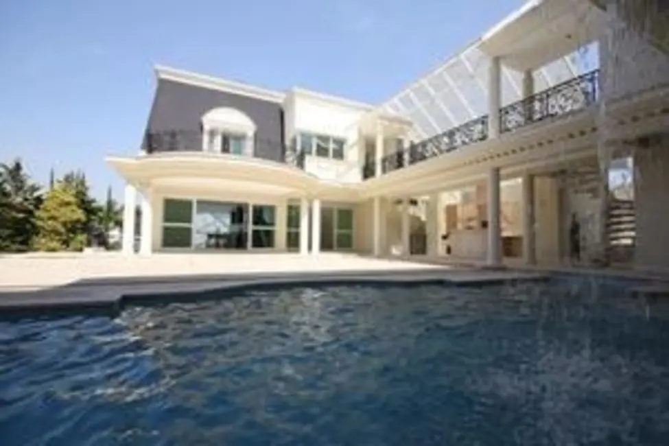 Casa de Condomínio com 5 quartos à venda, 1181m2 em Santana De Parnaiba - SP - imagem 2 Foto 2 de Casa de Condomínio com 5 quartos à venda, 1181m2 em Santana De Parnaiba - SP