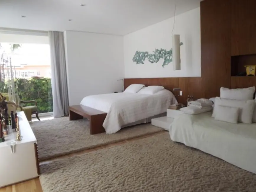 Foto 6 de Casa de Condomínio com 3 quartos à venda, 630m2 em Santana De Parnaiba - SP