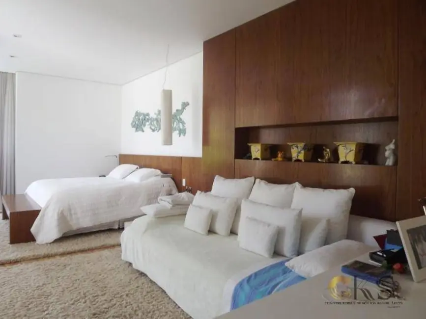 Foto 8 de Casa de Condomínio com 3 quartos à venda, 630m2 em Santana De Parnaiba - SP