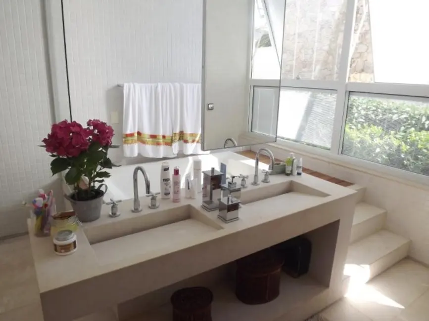 Foto 7 de Casa de Condomínio com 3 quartos à venda, 630m2 em Santana De Parnaiba - SP