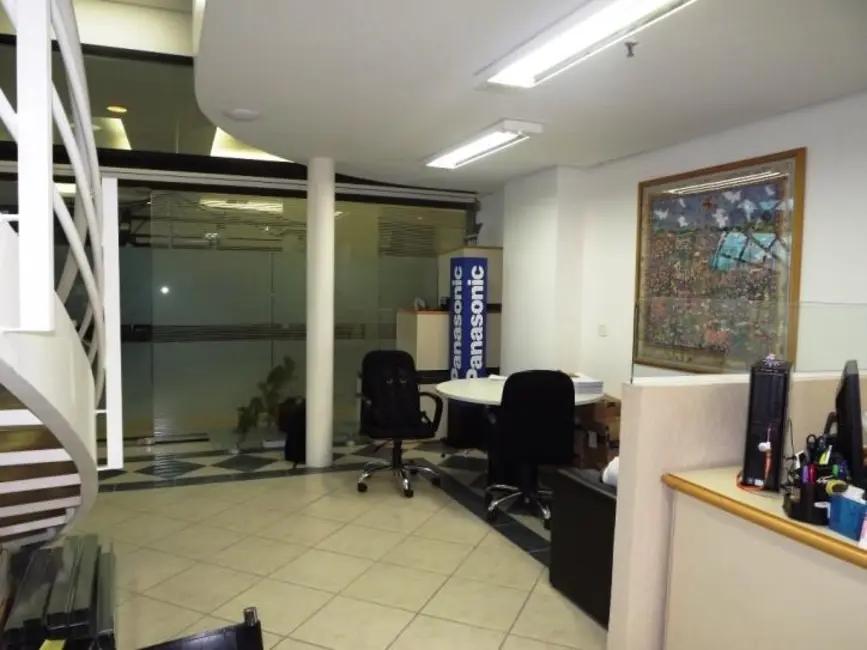 Foto 7 de Loja à venda e para alugar, 152m2 em Tamboré, Santana De Parnaiba - SP