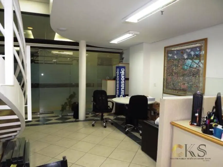 Foto 7 de Loja à venda e para alugar, 152m2 em Tamboré, Santana De Parnaiba - SP