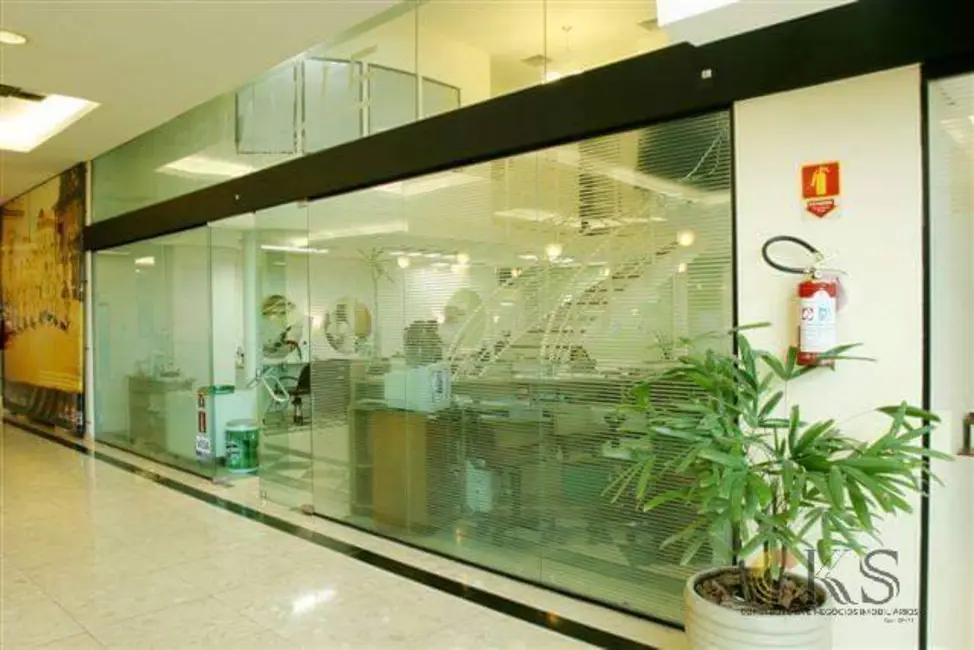 Foto 1 de Loja à venda e para alugar, 152m2 em Tamboré, Santana De Parnaiba - SP