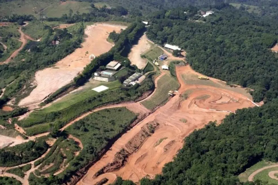 Foto 1 de Sala Comercial à venda, 440000m2 em Barueri - SP