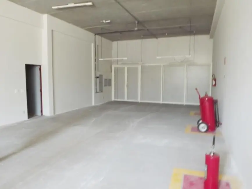 Foto 3 de Armazém / Galpão para alugar, 450m2 em Tamboré, Barueri - SP