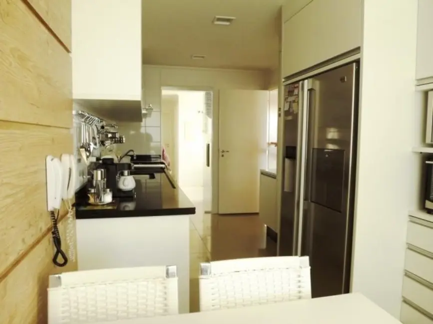 Apartamento com 3 quartos à venda, 200m2 em Barueri - SP - imagem 5 Foto 5 de Apartamento com 3 quartos à venda, 200m2 em Barueri - SP