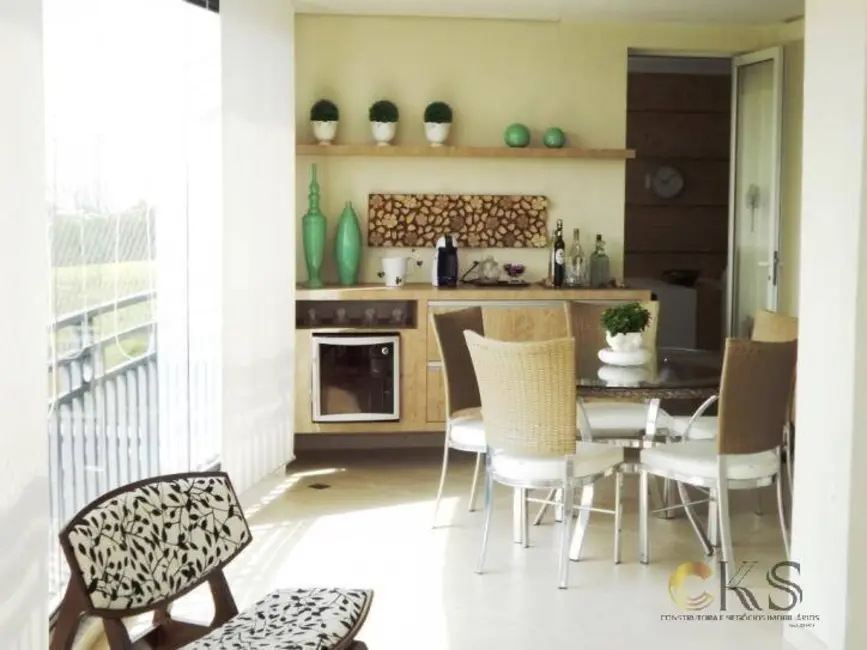 Foto 1 de Apartamento com 3 quartos à venda, 200m2 em Barueri - SP