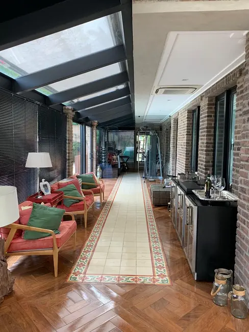 Foto 2 de Casa com 6 quartos à venda, 1638m2 em Santana De Parnaiba - SP