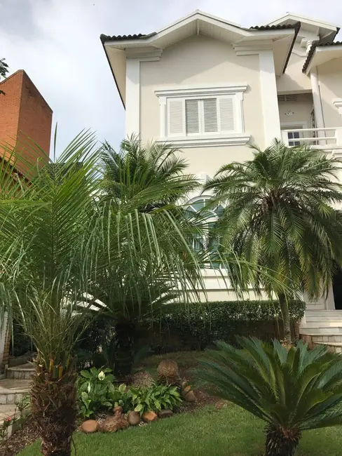 Foto 2 de Casa com 5 quartos à venda e para alugar, 570m2 em Barueri - SP