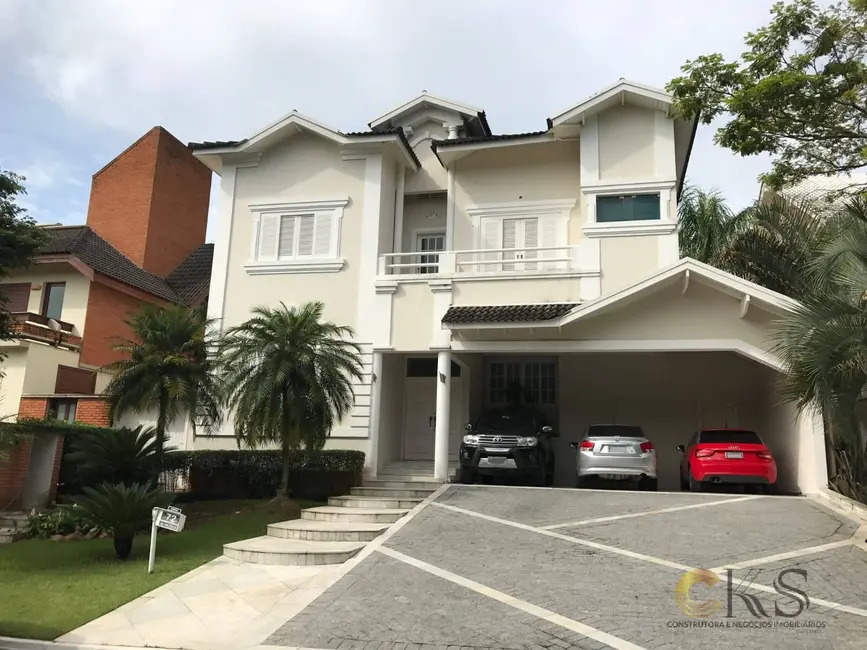 Foto 1 de Casa com 5 quartos à venda e para alugar, 570m2 em Barueri - SP