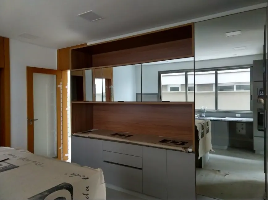 Foto 4 de Casa com 4 quartos à venda, 575m2 em Barueri - SP