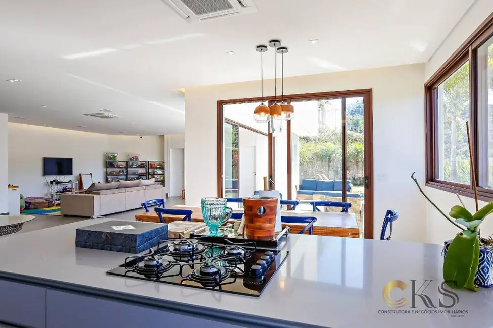 Foto 5 de Casa com 4 quartos à venda, 520m2 em Santana De Parnaiba - SP