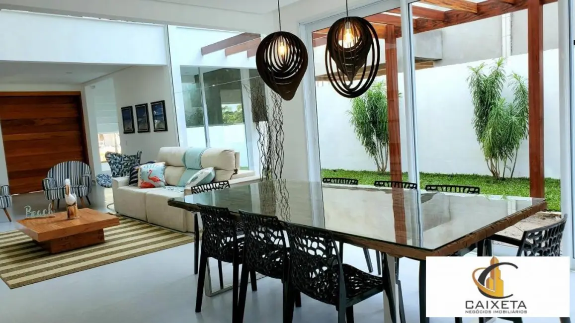 Foto 3 de Casa de Condomínio com 6 quartos à venda, 780m2 em Bertioga - SP