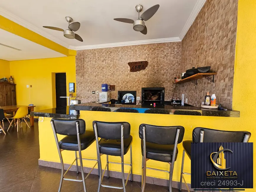 Casa de Condomínio com 6 quartos à venda, 1057m2 em Chácaras Alpina, Valinhos - SP - imagem 5 Foto 5 de Casa de Condomínio com 6 quartos à venda, 1057m2 em Chácaras Alpina, Valinhos - SP