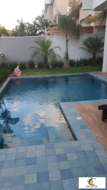 Casa com 4 quartos à venda, 538m2 em Alphaville, Santana De Parnaiba - SP - imagem 4 Foto 4 de Casa com 4 quartos à venda, 538m2 em Alphaville, Santana De Parnaiba - SP