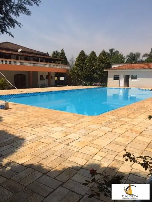 Chácara com 5 quartos à venda, 28000m2 em Sao Roque - SP - imagem 6 Foto 6 de Chácara com 5 quartos à venda, 28000m2 em Sao Roque - SP