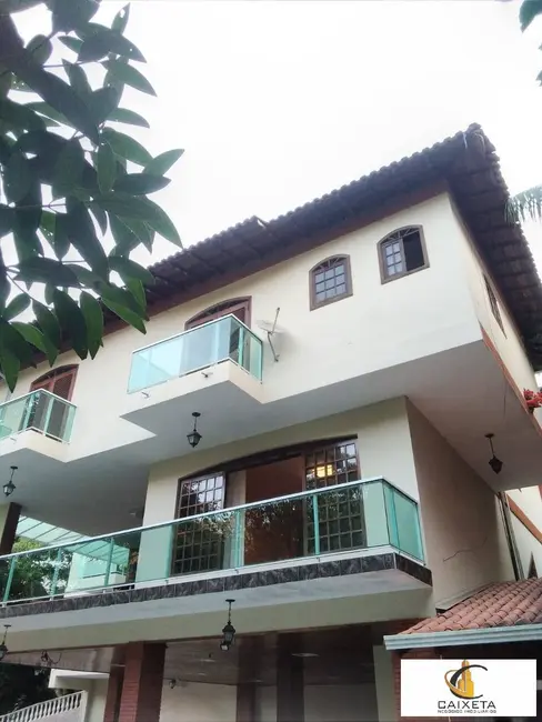 Foto 1 de Casa de Condomínio com 6 quartos à venda e para alugar, 800m2 em Altos de São Fernando, Jandira - SP