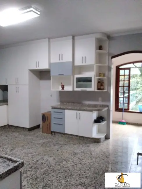 Foto 7 de Casa de Condomínio com 6 quartos à venda e para alugar, 800m2 em Altos de São Fernando, Jandira - SP