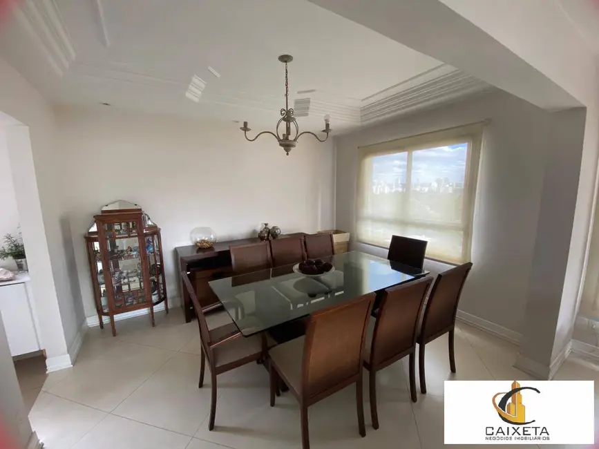 Foto 9 de Apartamento com 4 quartos à venda, 183m2 em Moema, São Paulo - SP