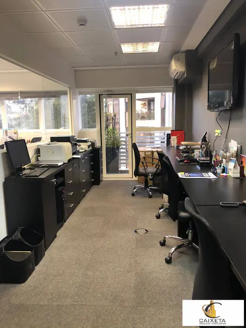 Foto 3 de Sala Comercial à venda, 41m2 em Barueri - SP