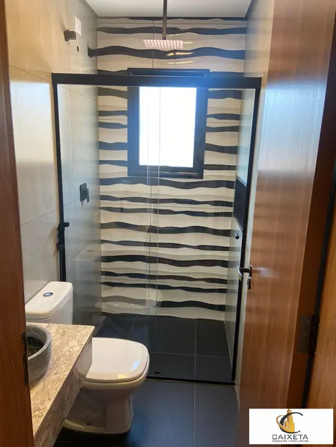 Foto 6 de Casa com 3 quartos à venda, 114m2 em Vila Santa Rosália, Sao Roque - SP