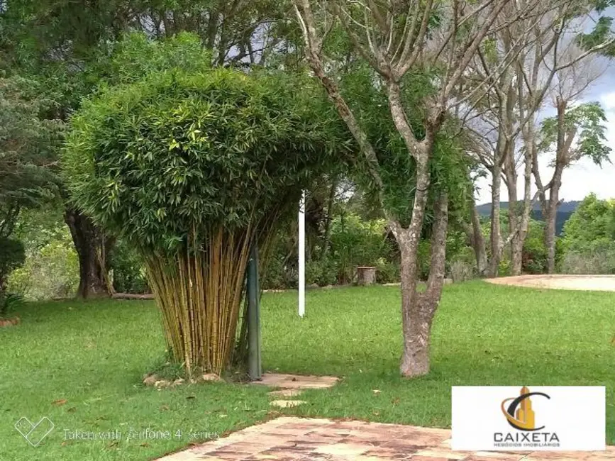 Chácara com 6 quartos à venda e para alugar, 21000m2 em Mairinque - SP - imagem 8 Foto 8 de Chácara com 6 quartos à venda e para alugar, 21000m2 em Mairinque - SP