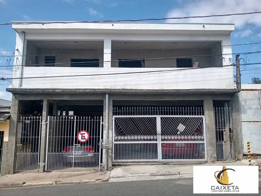 Foto 4 de Casa com 6 quartos à venda, 300m2 em Jardim Tupanci, Barueri - SP