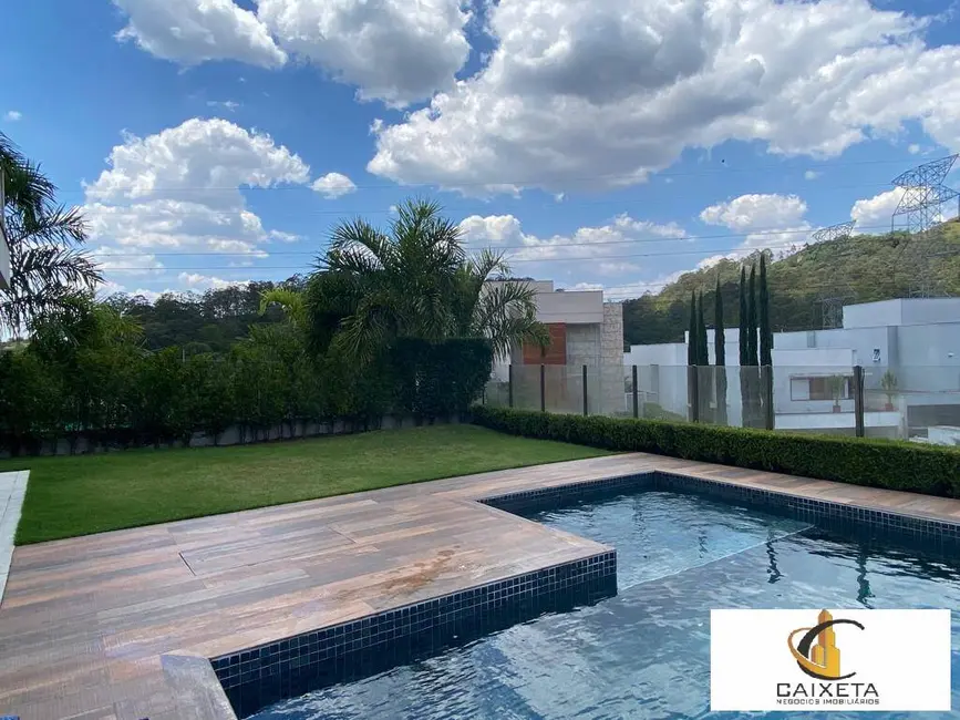 Casa de Condomínio com 4 quartos para alugar, 421m2 em Tamboré, Barueri - SP - imagem 5 Foto 5 de Casa de Condomínio com 4 quartos para alugar, 421m2 em Tamboré, Barueri - SP