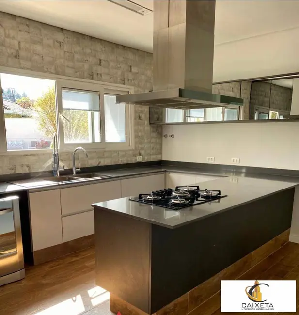 Foto 3 de Casa de Condomínio com 4 quartos à venda, 1200m2 em Aldeia da Serra, Barueri - SP