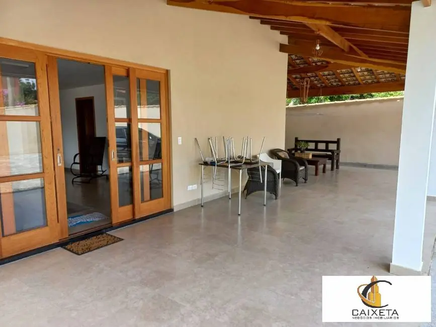 Chácara com 5 quartos à venda, 3000m2 em Mairinque - SP - imagem 7 Foto 7 de Chácara com 5 quartos à venda, 3000m2 em Mairinque - SP