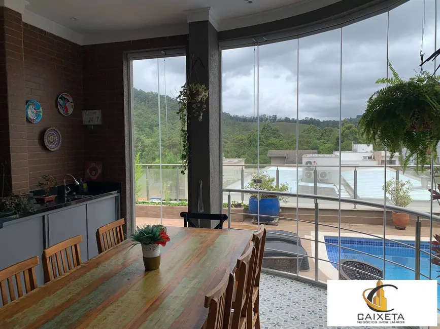 Casa de Condomínio com 4 quartos para alugar, 475m2 em Tamboré, Santana De Parnaiba - SP - imagem 4 Foto 4 de Casa de Condomínio com 4 quartos para alugar, 475m2 em Tamboré, Santana De Parnaiba - SP