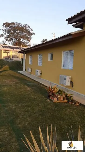 Chácara com 3 quartos à venda, 3000m2 em Mairinque - SP - imagem 3 Foto 3 de Chácara com 3 quartos à venda, 3000m2 em Mairinque - SP