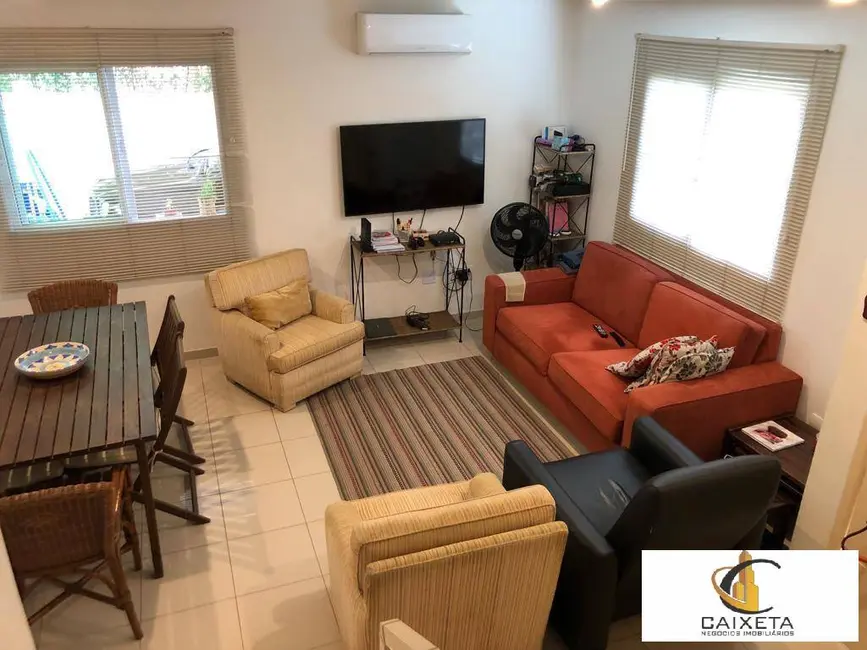 Foto 2 de Casa de Condomínio com 3 quartos à venda, 107m2 em Jardim Professor Benoá, Santana De Parnaiba - SP