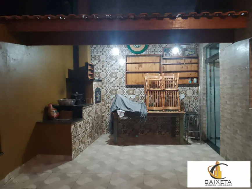 Foto 3 de Chácara com 5 quartos à venda, 2600m2 em Planalto Verde, Sao Roque - SP