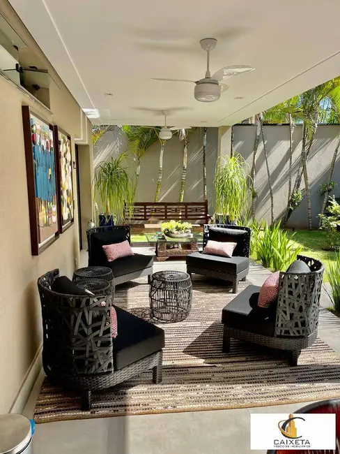 Foto 3 de Casa de Condomínio com 3 quartos à venda, 560m2 em Alphaville Residencial Um, Barueri - SP