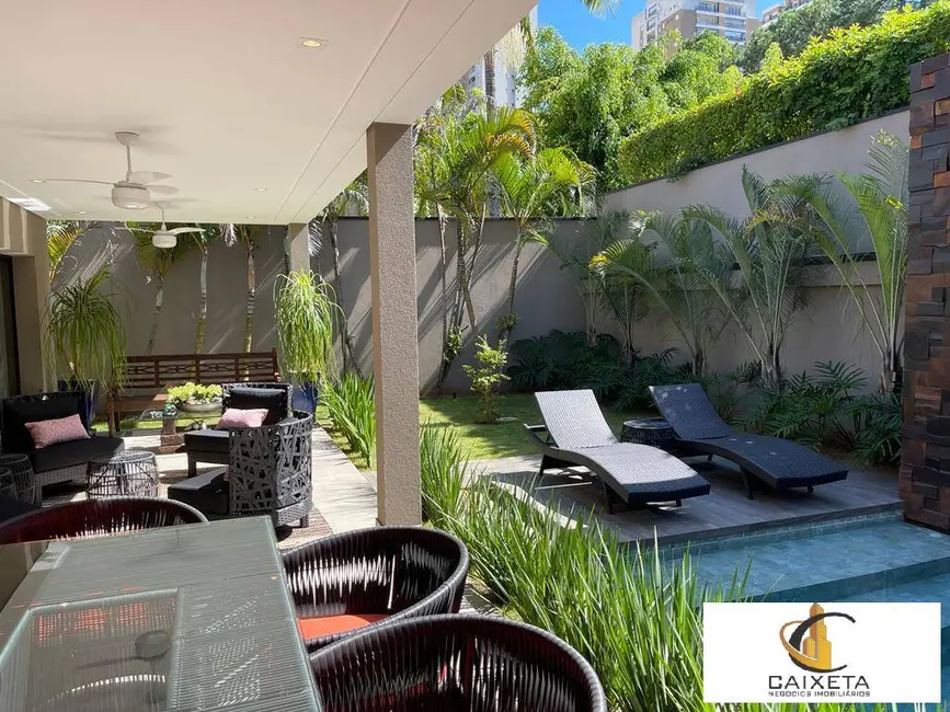 Foto 5 de Casa de Condomínio com 3 quartos à venda, 560m2 em Alphaville Residencial Um, Barueri - SP