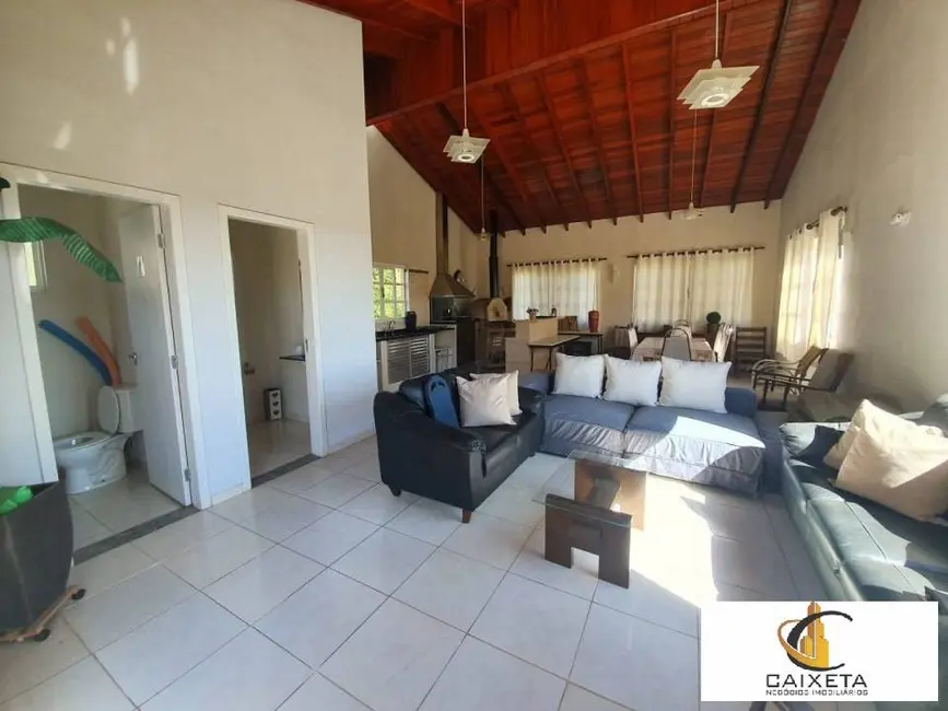 Foto 2 de Chácara com 5 quartos à venda, 3332m2 em Planalto Verde, Sao Roque - SP