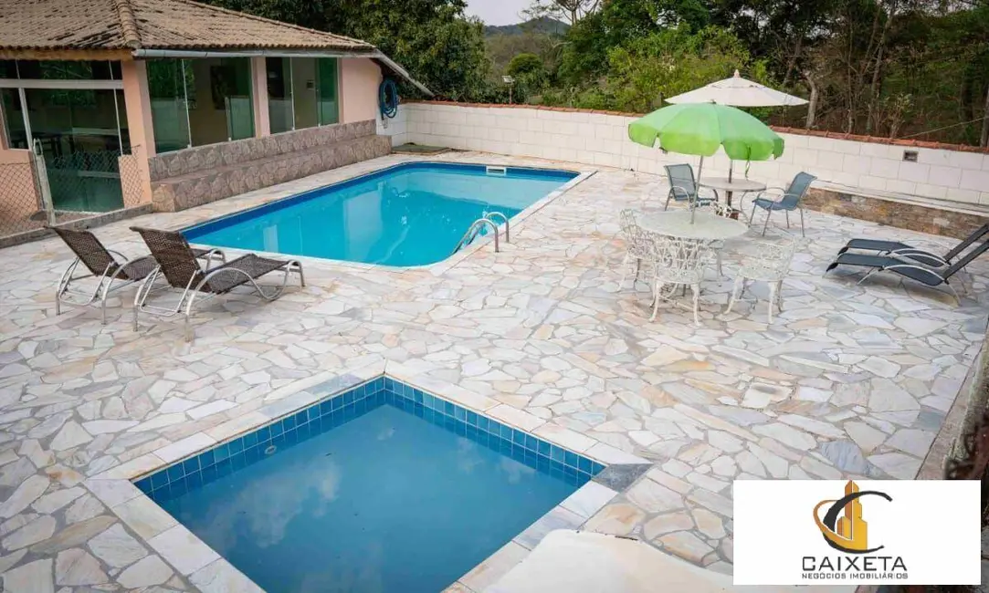 Chácara com 9 quartos à venda, 20000m2 em Saboó, Sao Roque - SP - imagem 5 Foto 5 de Chácara com 9 quartos à venda, 20000m2 em Saboó, Sao Roque - SP