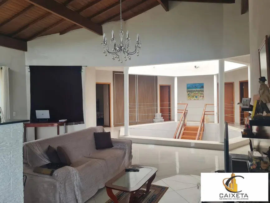 Casa de Condomínio com 3 quartos à venda, 1315m2 em Jardim São Bento do Recreio, Valinhos - SP - imagem 6 Foto 6 de Casa de Condomínio com 3 quartos à venda, 1315m2 em Jardim São Bento do Recreio, Valinhos - SP