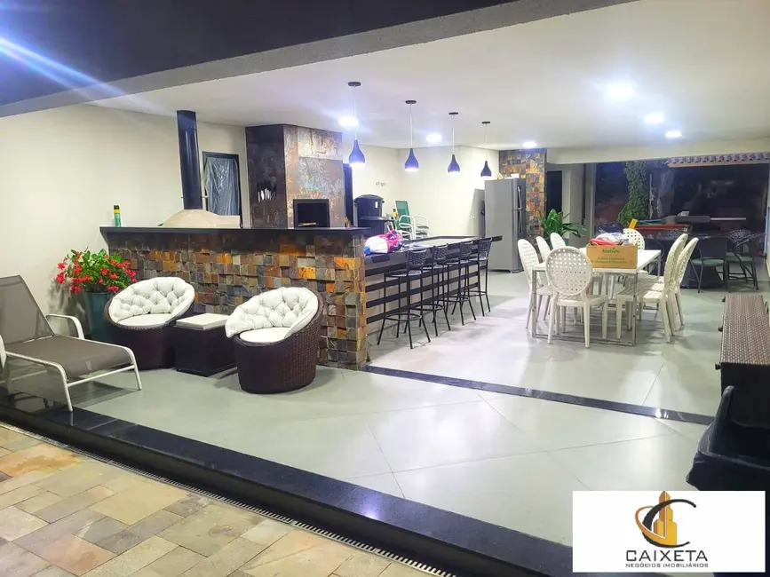 Foto 9 de Chácara com 6 quartos à venda, 3000m2 em Mairinque - SP