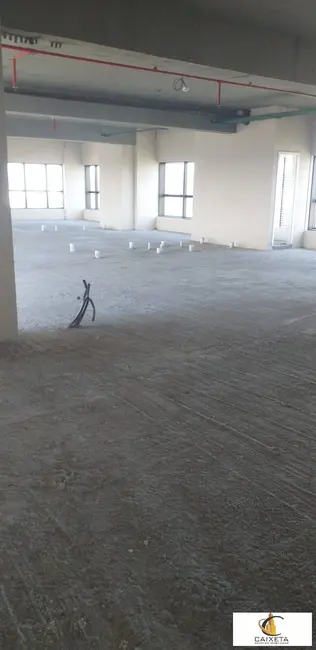 Foto 4 de Sala Comercial à venda, 630m2 em Centro, Barueri - SP