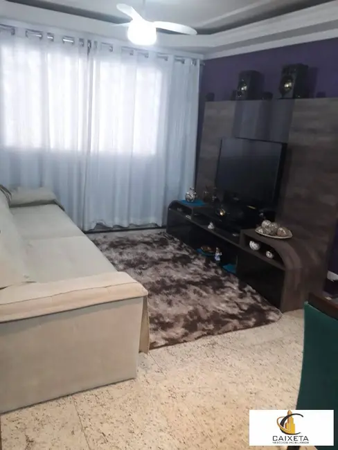 Foto 8 de Casa com 3 quartos à venda, 150m2 em Jardim Elvira, Osasco - SP