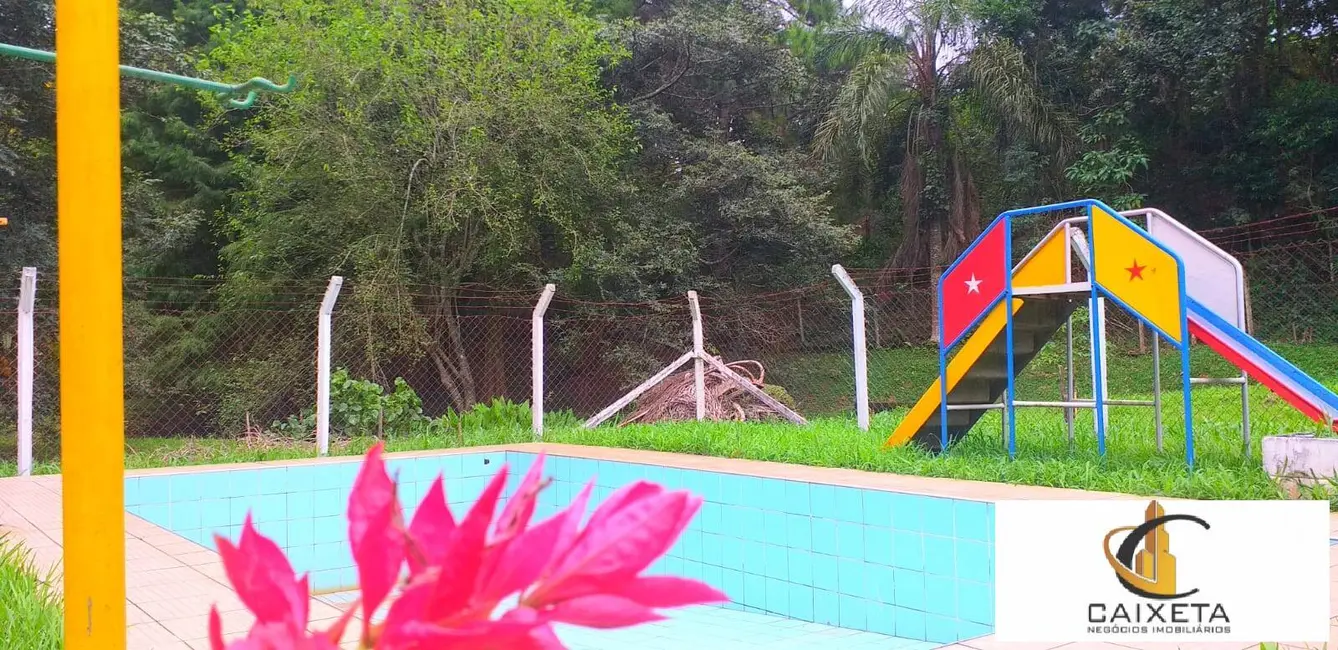 Foto 5 de Chácara com 3 quartos à venda e para alugar, 7000m2 em Chácaras Monte Serrat, Itapevi - SP